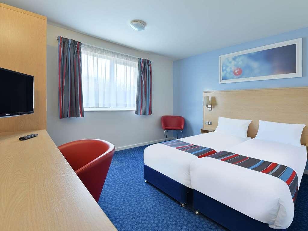 Travelodge Дройтвіч Номер фото